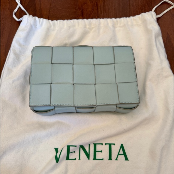 Bottega Veneta Casette Leather Bag in Teal Washed - Picture 3 of 7